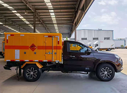 石首爆破器材运输车